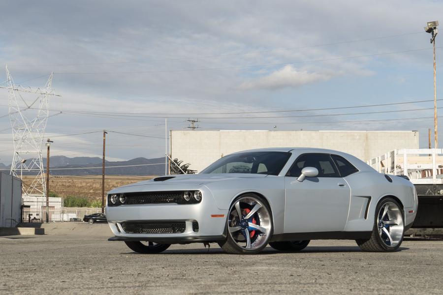  Dodge Challenger SRT on Forgiato Wheels (Appuntito-ECL) 2017 года  (фото 1 из 7)